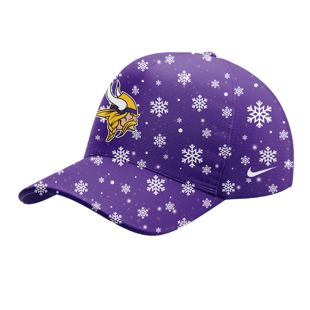 Limited Edition Minnesota Vikings Peanuts Holiday Speciality Sweatshirt 2024