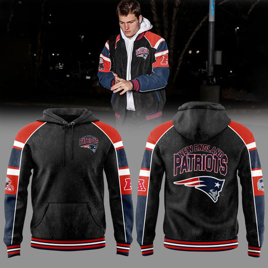NE Patriots G-III Sports by Carl Banks Black Hoodie